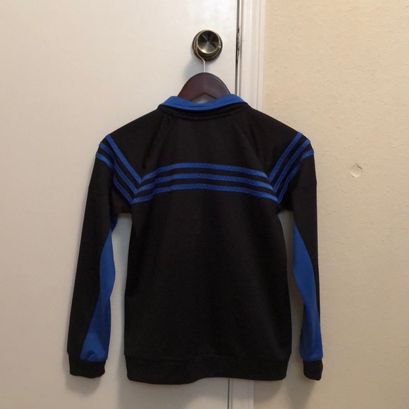 Adidas jacket🥴 - Picture 2 of 2